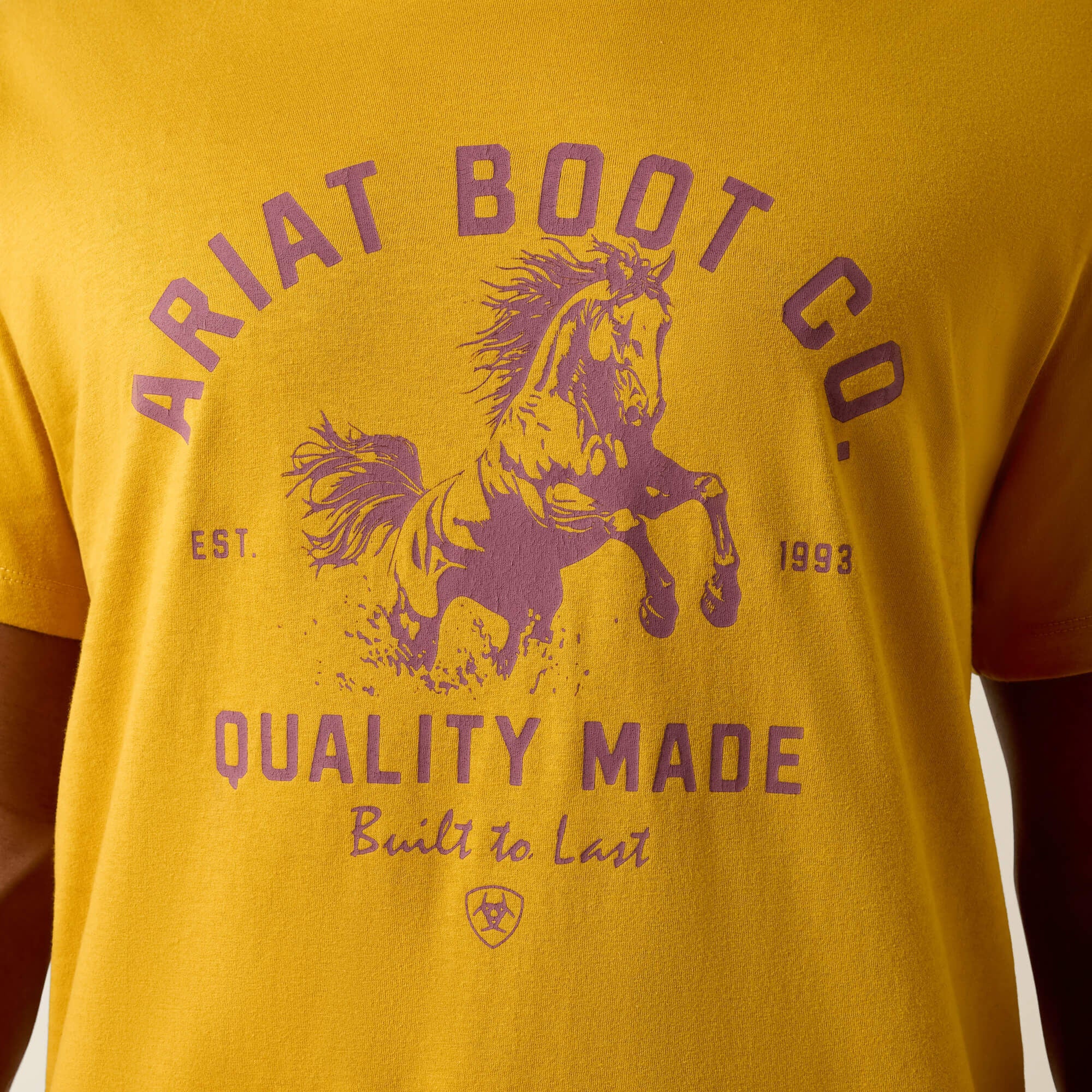 Ariat Ariat College Bronc Classic Fit T-Shirt