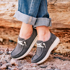 Ariat Hilo