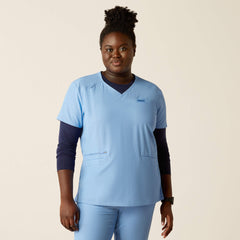 Ariat Clara 6 Pocket Scrub Top